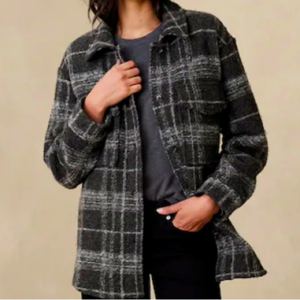 Banana Republic Factory Plaid Shaket - shirt / jacket. NWT never worn.